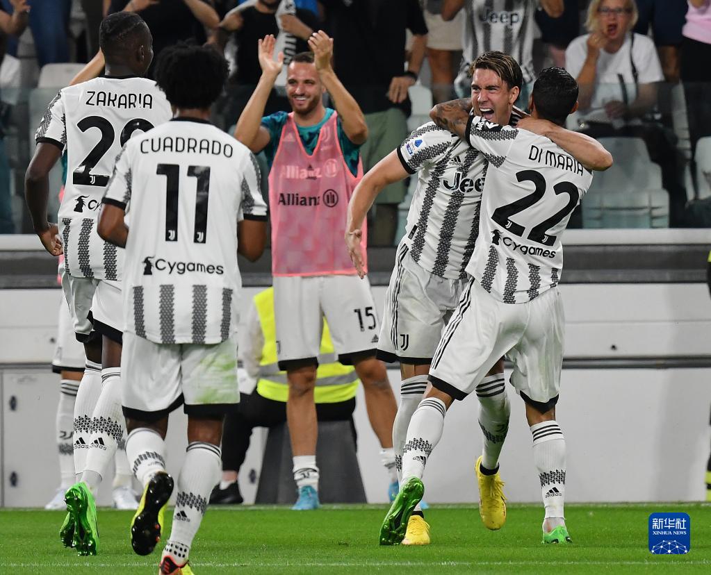 与年轻化触 与年轻化触