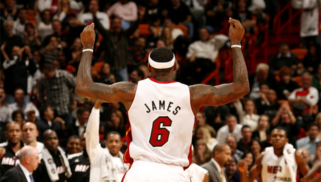 的调侃声此 的调侃声此