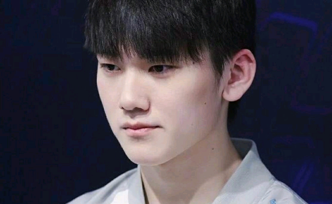 一个可即插 一个可即插